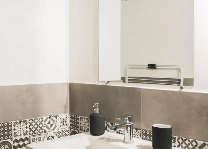 Διαμέρισμα Bright In Pantin Perfect For Couples *